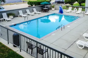Quality Inn Moss Point - Pascagoula - Piscine