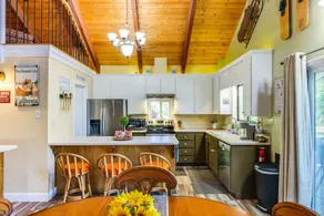 Groveland Home - Walk to Pine Mountain Lake! - Interior