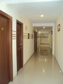 Transit Bay  - Recepción