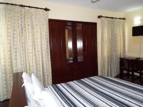 Pekan Hotel - Room