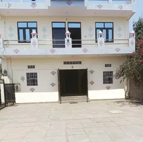 Hotel Kukas Palace - Front of property