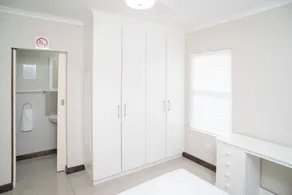 Westwood Skye 12 Grace Avenue - Quarto