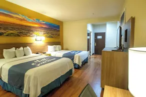Days Inn & Suites by Wyndham Houston North/Aldine - Chambre