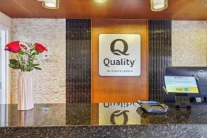 Quality Inn & Suites Dawsonville - Lobby