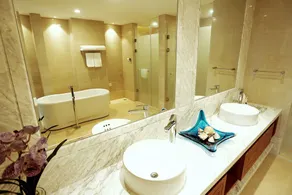 Qingdao Impression Hotel Golden Beach Beer City Branch - Salle de bain