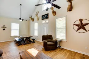 Lake Fork Vacation Rental With Fire Pit! - Interiør