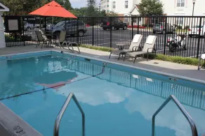 TownePlace Suites by Marriott Fort Meade National Business Park - Piscine
