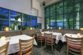 Grand Vista Hotel - Restaurant