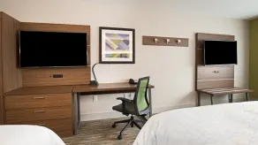 Holiday Inn Express & Suites Racine by IHG - Zimmer