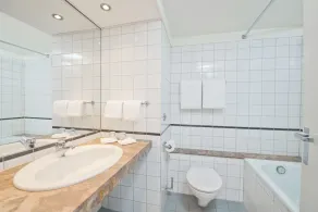 Thon Hotel Oslofjord - Bathroom
