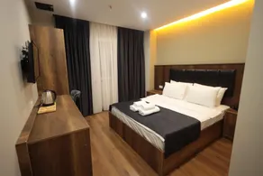 BZN Airport Hotel - Chambre