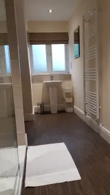 The Barn Courtyard - Baño