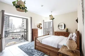 Trendy & Modern 1BR in Marina - Sleeps 4! - Room