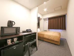 HOTEL LiVEMAX Chiba Chuo-Ekimae - Chambre