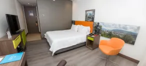 Hampton By Hilton Cartagena - Room
