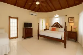 Jamaica Ocean View Villa - Room