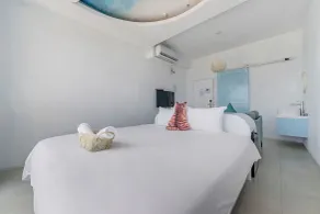 Cat at Greece - Chambre