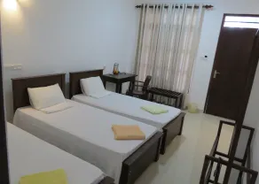 Sailors Mirissa - Room