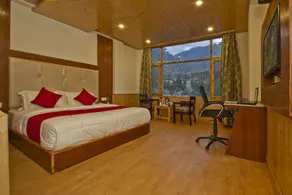 Sarthak Regency by RPH Group ,Rangri, Manali,HP,Just 1 kms from Volvo parking - Room