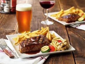 Holiday Inn & Suites Oakville at Bronte by IHG - Restaurante