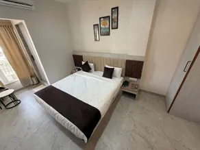 Hotel Maniratna Premium - Room