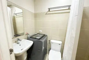 Glam Residences - Bathroom