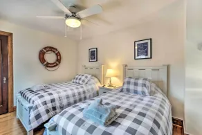Walkable New Haven Retreat w/ Ocean Views! - Innvendig