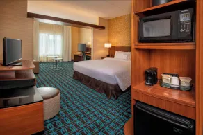 Fairfield Inn & Suites by Marriott Harrisburg International Airport - Zimmer