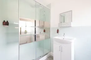 Crab and Lobster Inn - Baño