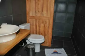 Residencial Sirius Canoa - Salle de bain