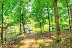 Waterfront Retreat on a Lake Lanier Cove w/ Dock - Innvendig