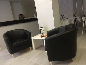 Hostal B and B Benidorm - Interior entrance