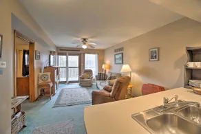 Condo w/ Pool Access - 2 Mi to Silver Dollar City! - Interiør