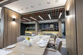 İzz Otel - Restaurant