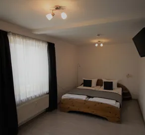 Hotel Wirtshaus Krone - Quarto