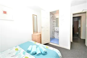 Waterfront Guest Accommodation - Baño