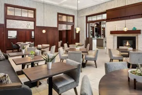 Sheraton Duluth Hotel - Restaurant