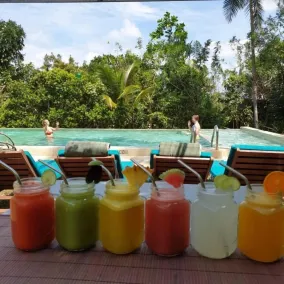 Esprit d'Ici Hotel - Piscine