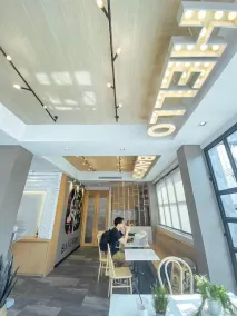 YAKTHAI POSHTEL - Restaurant