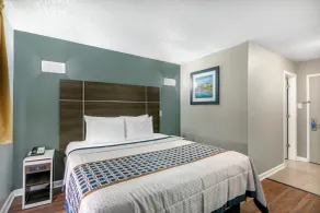 Knights Inn Bristol - Chambre