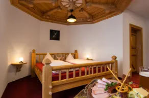 Gasthof zum Hirsch - Room
