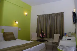 Hotel Pandian - Chambre