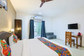 FabHotel Bella Resort By Home And Beyond - Room