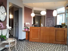 Hôtel de l'Europe, Poitiers - Réception