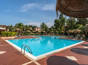 Holiday home in a private residence - Piscine
