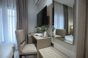 Knightsbridge Hotel and Suites  - Værelse