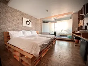 Love River Inn 愛河日央 - Room