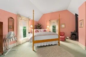 The Gables Wine Country Inn - Chambre