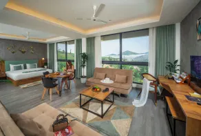 Elysian Vale - Room