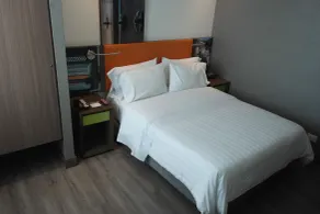 Hampton by Hilton Valledupar - Room